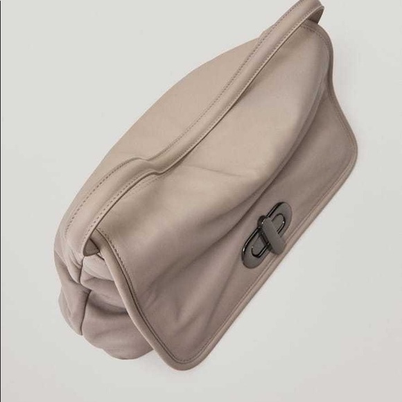 Massimo Dutti limited edition bag - Picture 2 of 6